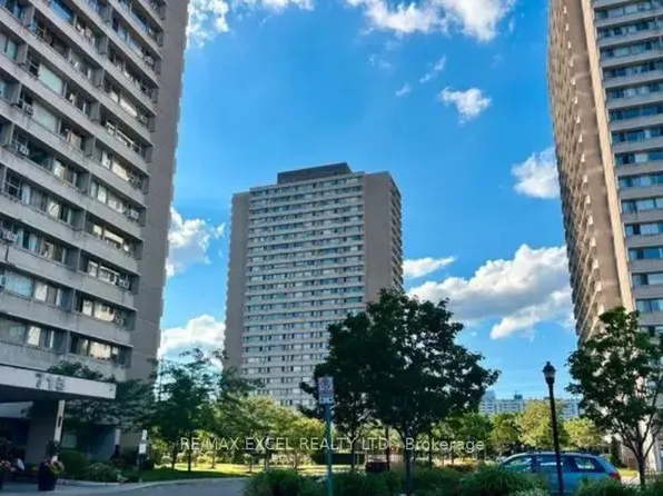 715 Don Mills Rd #604, Toronto, ON M3C 1S5