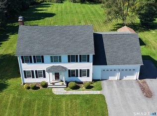 230 Beach St, Goshen, CT 06756