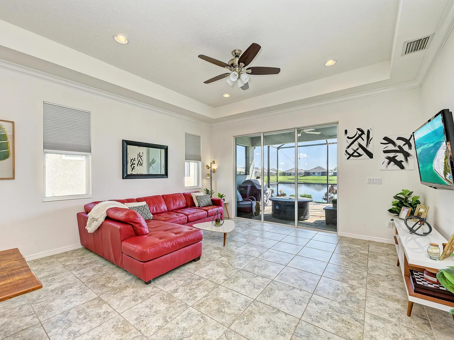 2 bed, 1571 sqft, $3,000 — Photo 2