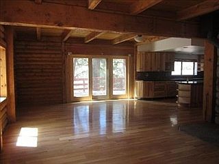 2nd image of 1917 Woodland Dr