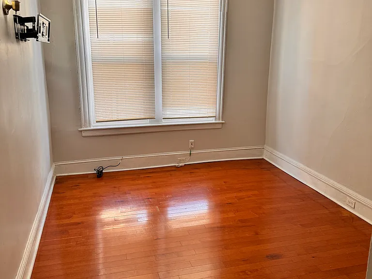 2711B 3rd Ave #A — Photo 12
