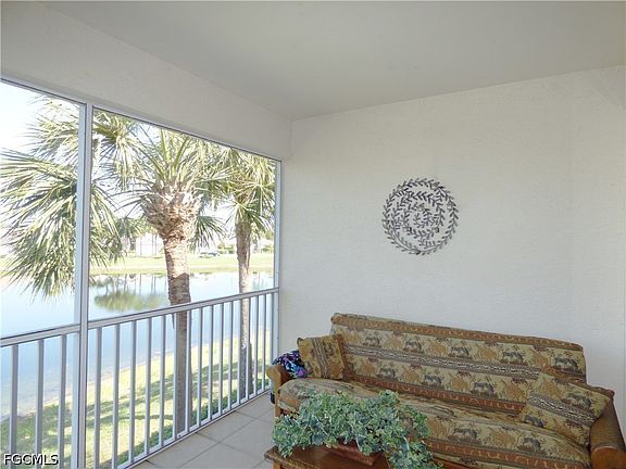 3rd image of 9570 Hemingway Ln APT 3208