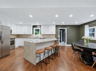 18 Coolidge Trl, Hopatcong Boro, NJ 07843