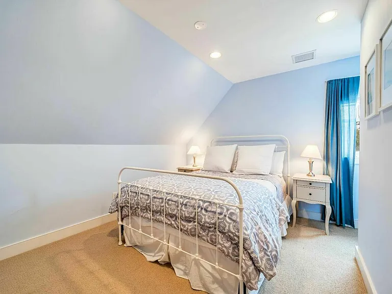 78 Long Ln — Photo 16
