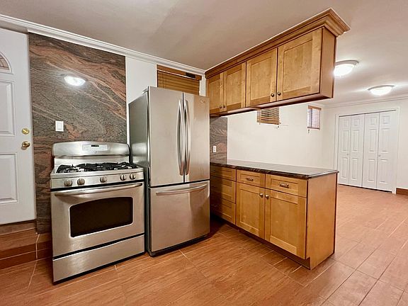 3rd image of 23-54 24th St #1