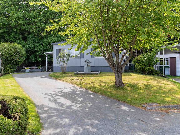 2nd image of 8220 King George Blvd #115