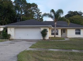 808 Ridge Ave, Wildwood, FL 34785
