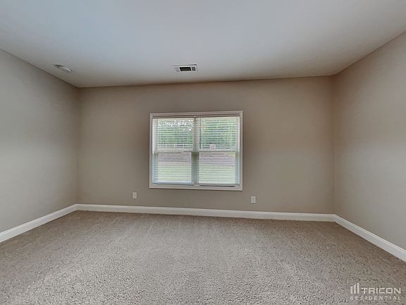 5th image of 266 White Creek Dr