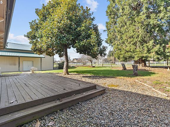 4th image of 12950 S New Era Rd