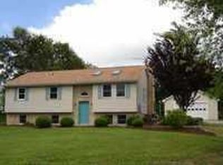 205 S Tower Rd, Fombell, PA 16123
