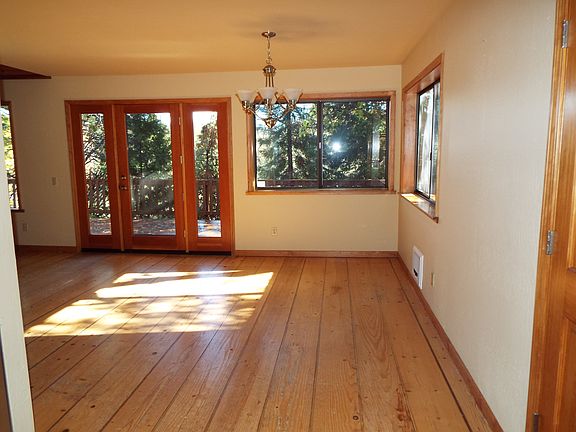 3rd image of 4137 Northwood Dr