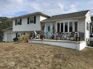 2 Deepwater Rd, Cape May, NJ 08204