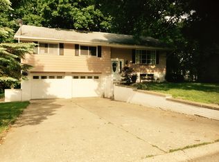 4808 W Wanda Ave, Bartonville, IL 61607