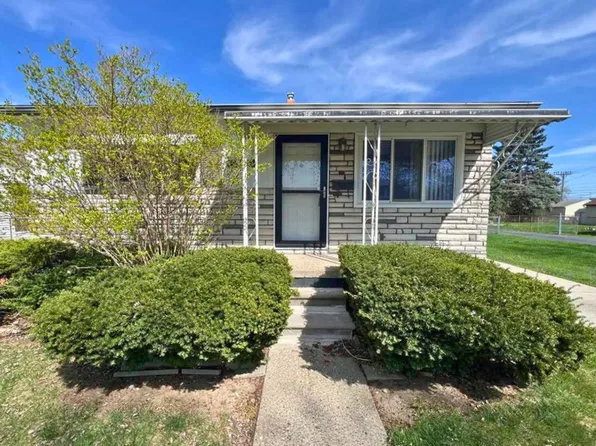 5371 Culver St, Dearborn Heights, MI 48125