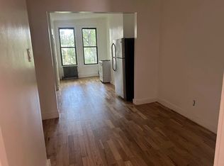 231 Irving Ave #3B, Brooklyn, NY 11237