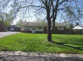133 Delmar Dr, Bolingbrook, IL 60440