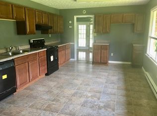 2043 Gratton Rd, Tazewell, VA 24651