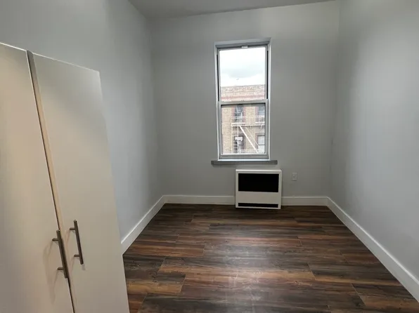 378 50th Street image 7 of 10