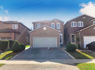 11 Dellano St #BASEMENT, Markham, ON L3S 2N5