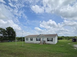 389 Hilltop Trl, Rhome, TX 76078