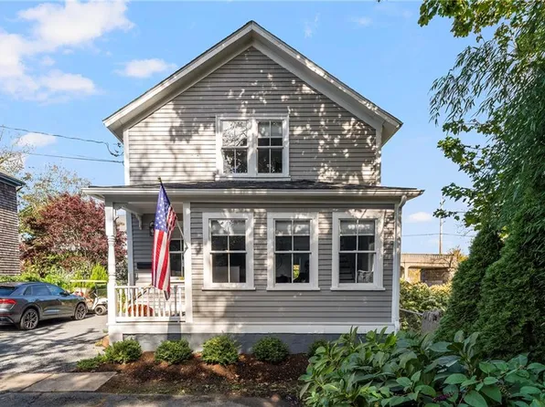 1 Maitland Ct, Newport, RI 02840