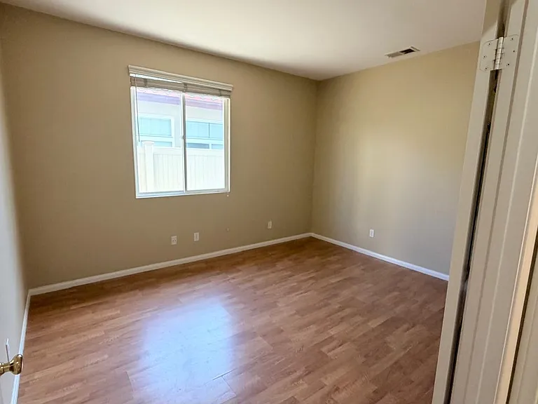 511 Paseo Burga — Photo 20