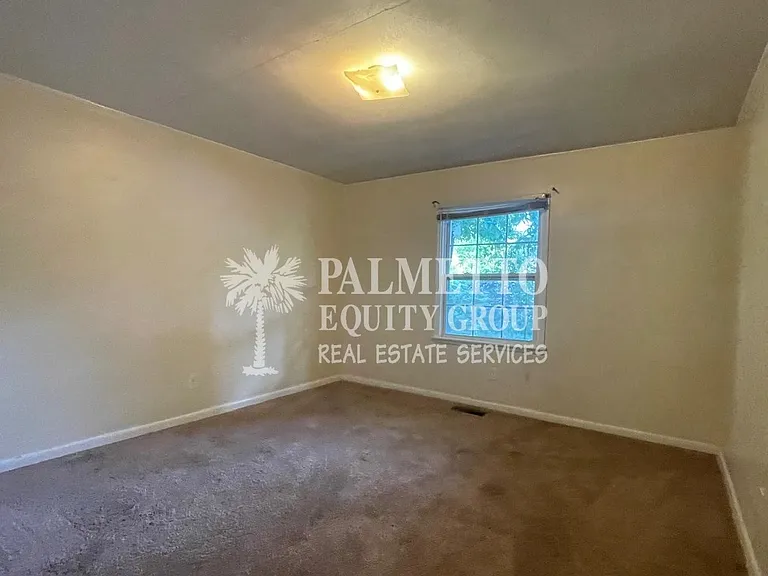 2409 W Cornwallis Dr — Photo 4