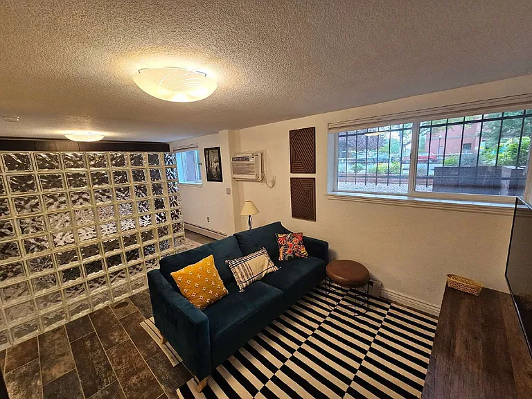 1833 N Williams St #108 — Photo 6