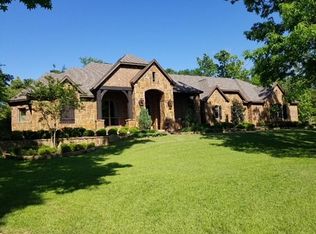 260 Ridge Lake Dr, Montgomery, TX 77316