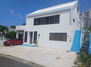 94 Calle Urano, Carolina, PR 00979