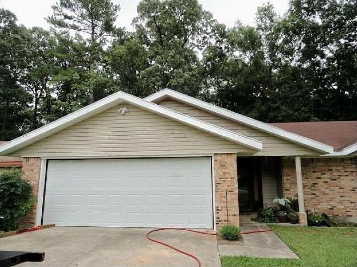 1st image of 3402 Shadow Wood Dr