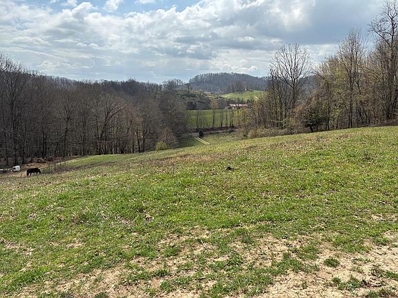 2nd image of Yellow Spring Rd
