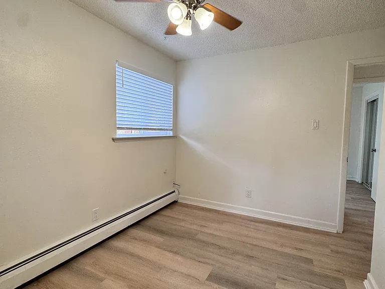 736 Bennett Ave #2 — Photo 4