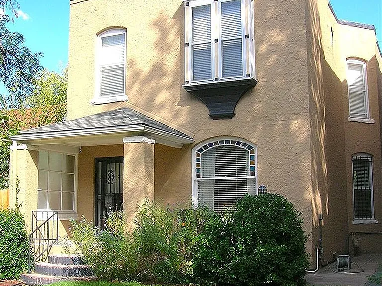 2242 N Ogden St — Photo 2