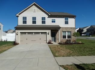3275 Streamside Dr, Davidson, NC 28036