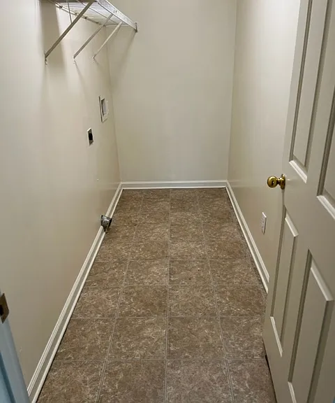 106 Burley Pl — Photo 4