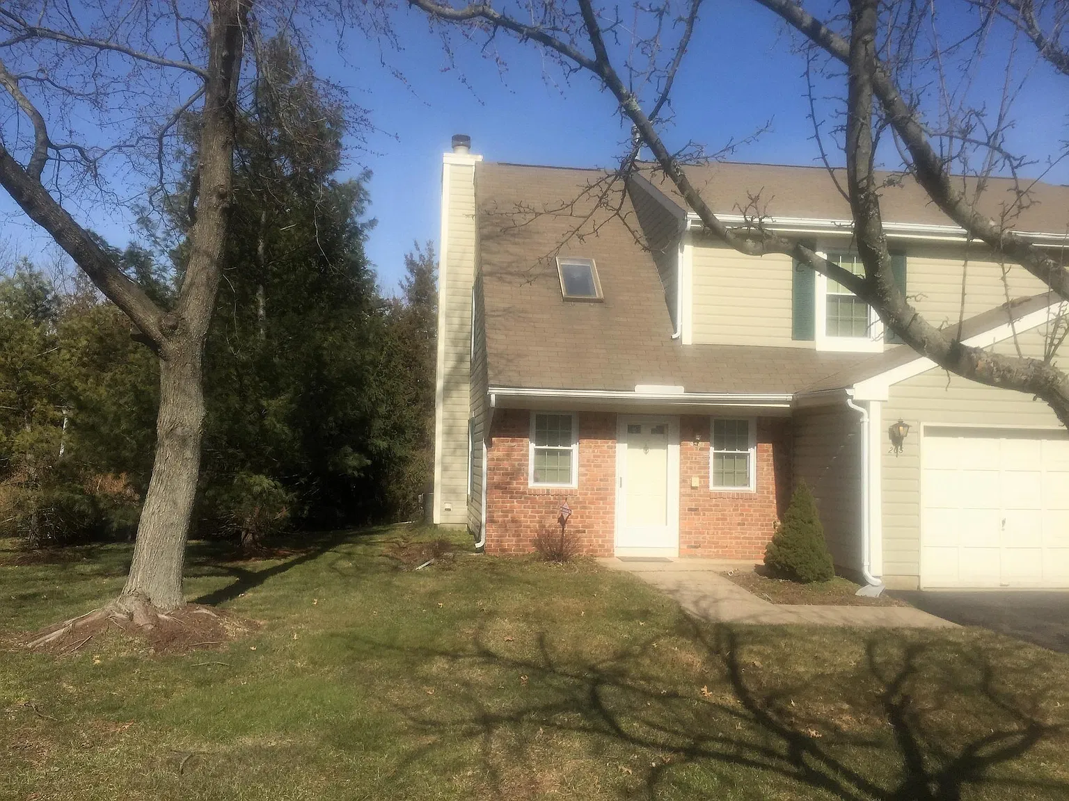 2 bed, 2.5 bath, 1306 sqft, $2,850 — Photo 2