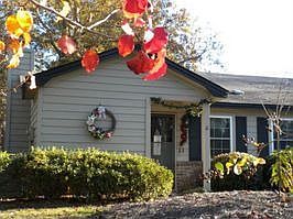 Home for Sale in Savannah, Georgia $138,500