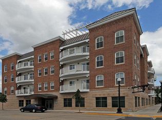 100 6th St N, La Crosse, WI 54601
