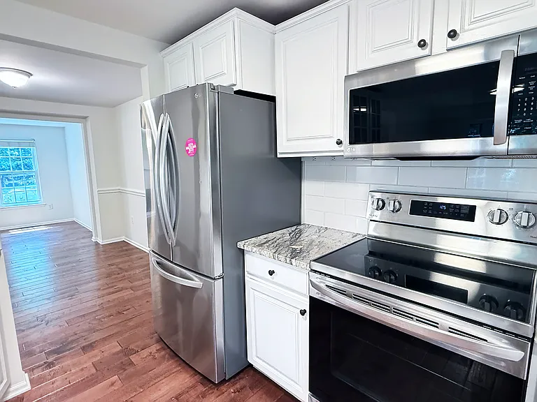 10100 Walnut Wood Ct — Photo 29