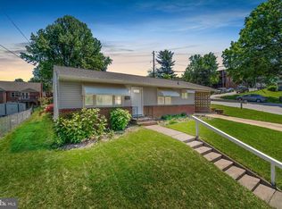 30 Chase St, Westminster, MD 21157