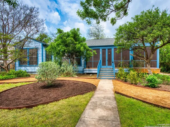 329 Irvington, San Antonio, TX 78209