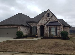 273 Bellamy Ct, Flowood, MS 39232