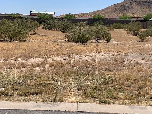 3rd image of 5267 W Encanto Verde Dr