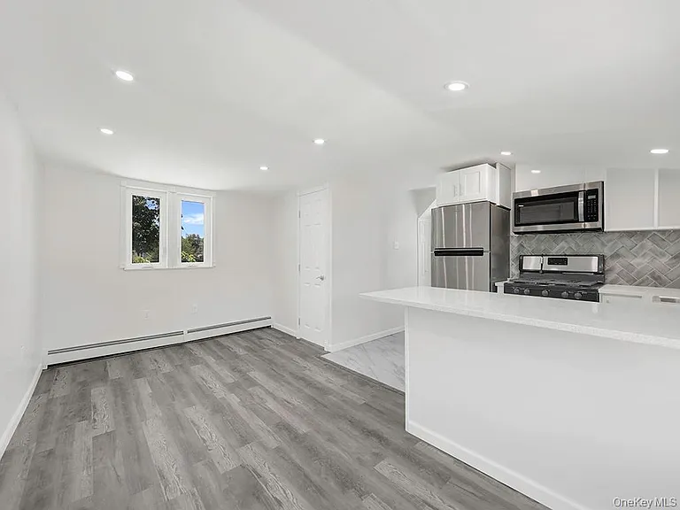 8 Winthrop St #2 — Photo 6