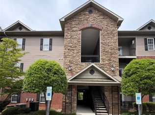 413 Appeldoorn Cir #413, Asheville, NC 28803