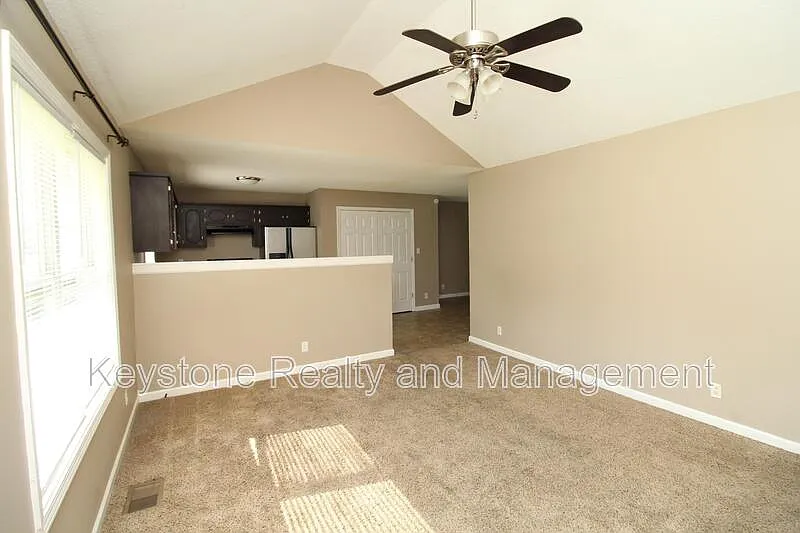 Building Photo - 1920 Timberline Cir