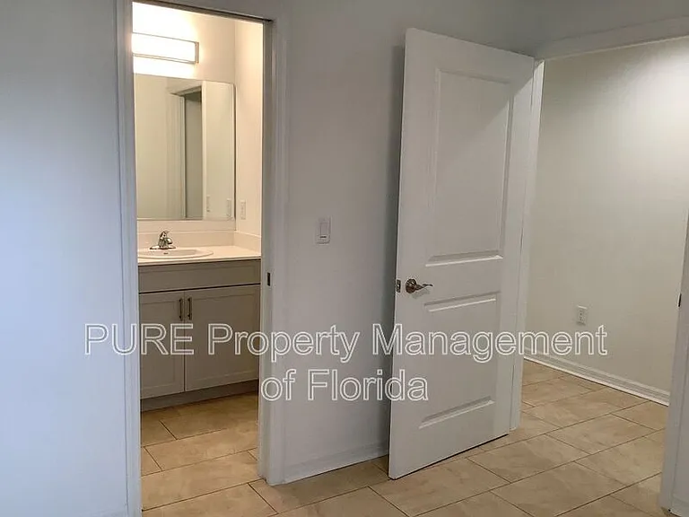 339 NE Sanchez Ave #111 — Photo 13