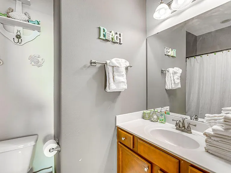 895 Solimar Way — Photo 18