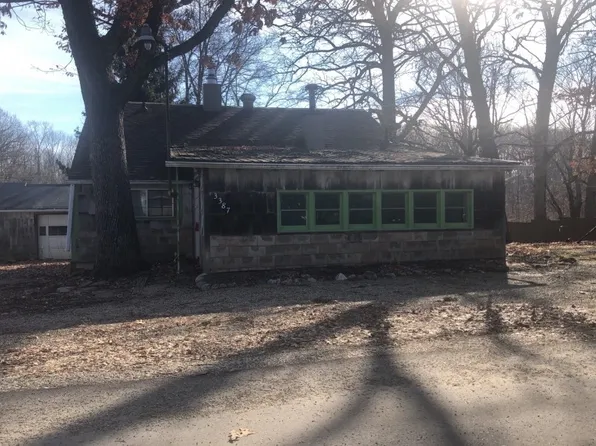 3387 W Old Lake Rd, Columbia City, IN 46725